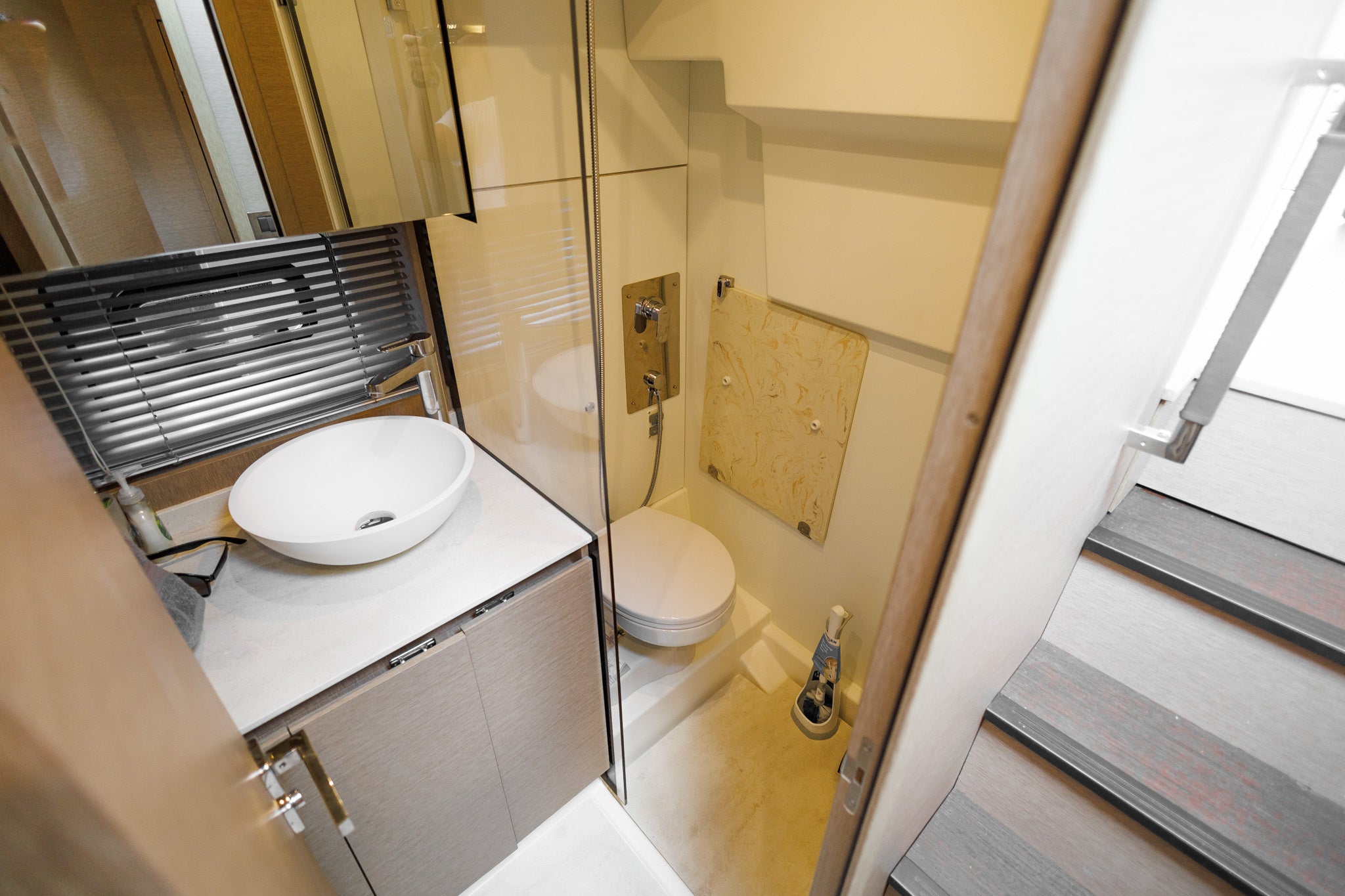 Prestige 420 Flybridge Charter - Miami