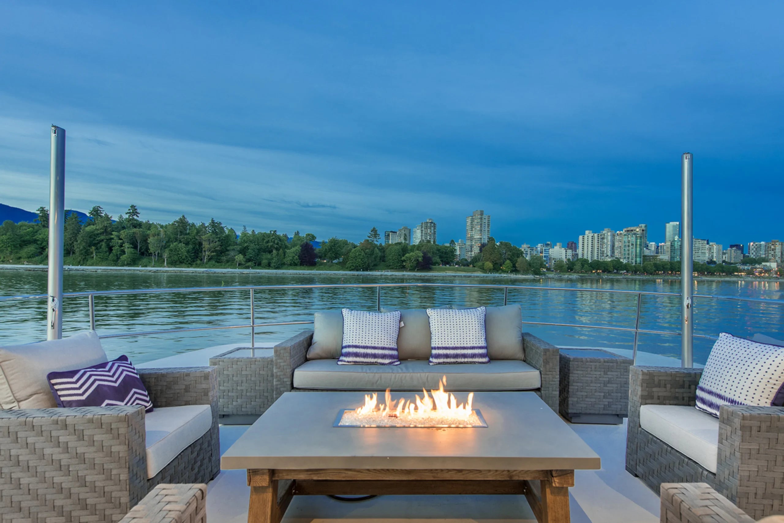 ASCENTE 112 - Luxury Alaska Charter