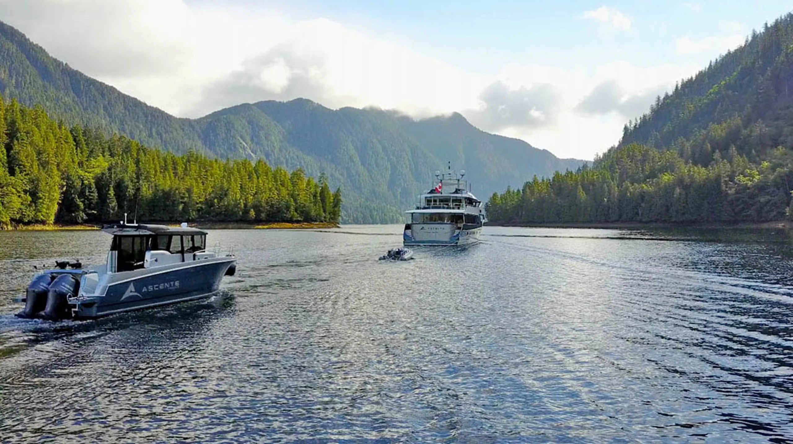 ASCENTE 112 - Luxury Alaska Charter