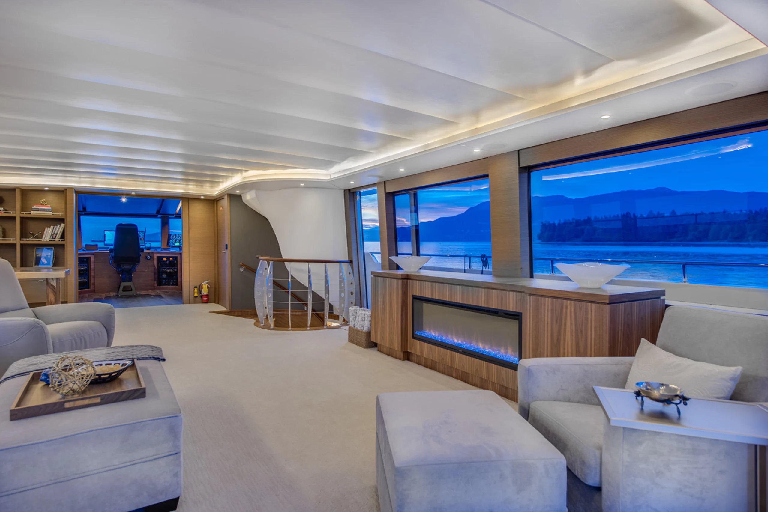 ASCENTE 112 - Luxury Alaska Charter