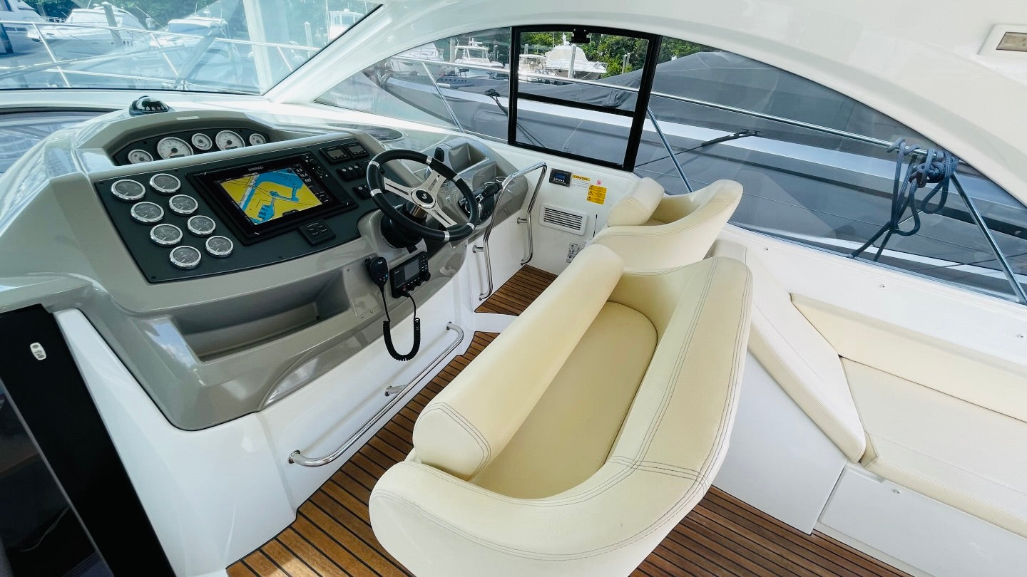 Beneteau Grand Turismo 38 Charter - South Florida