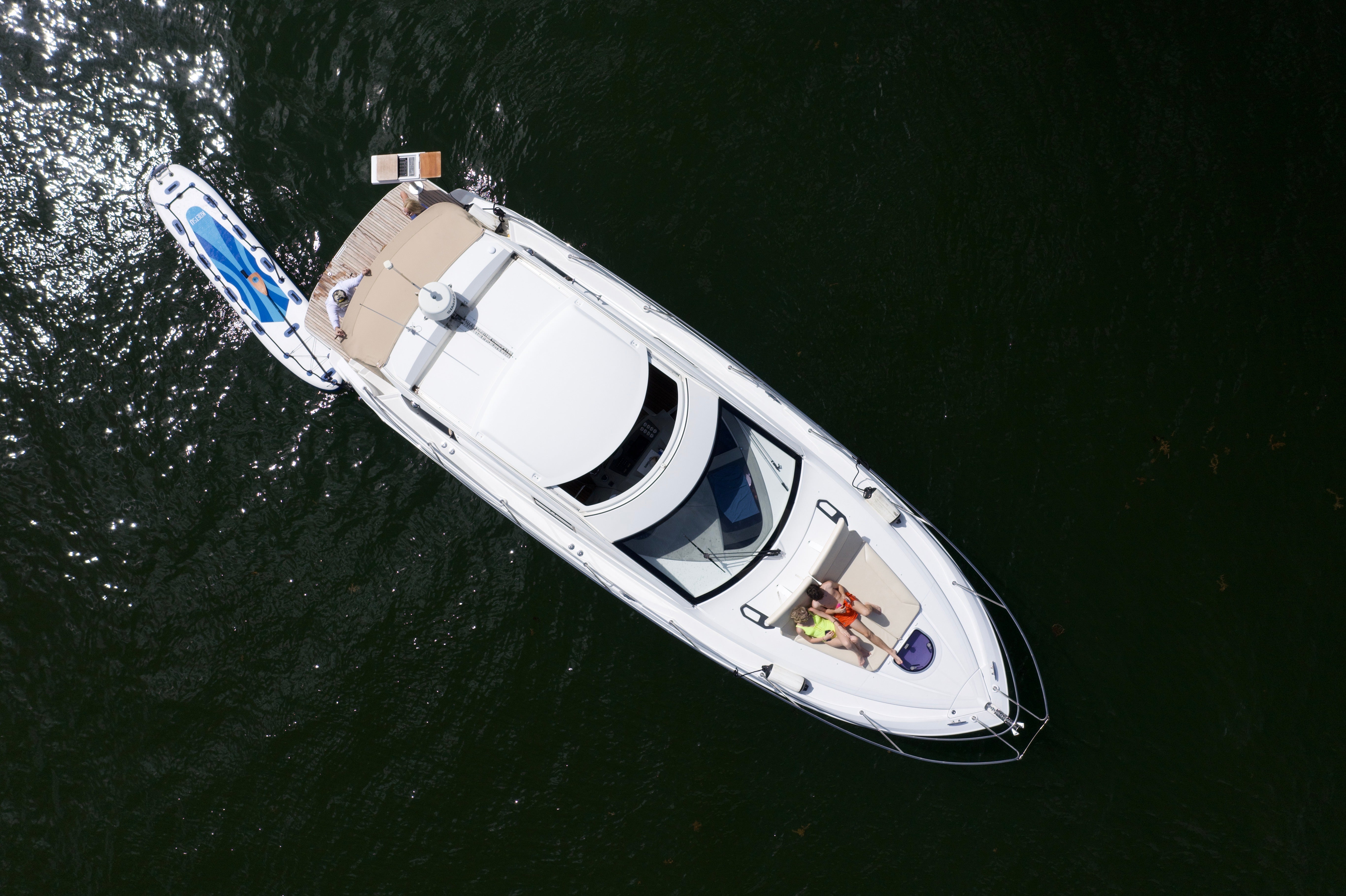 Beneteau Grand Turismo 38 Charter - South Florida