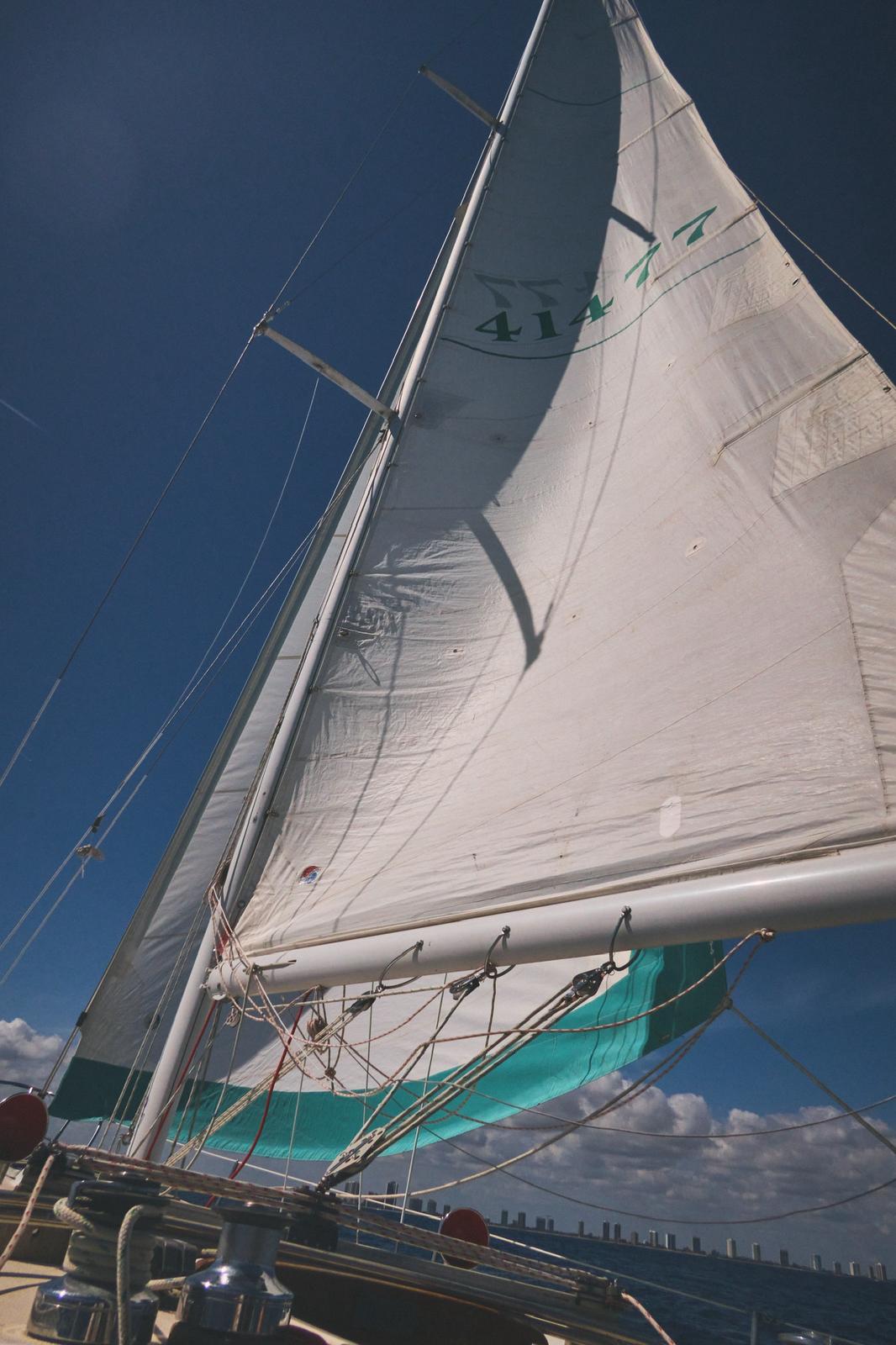 1987 Tartan 37