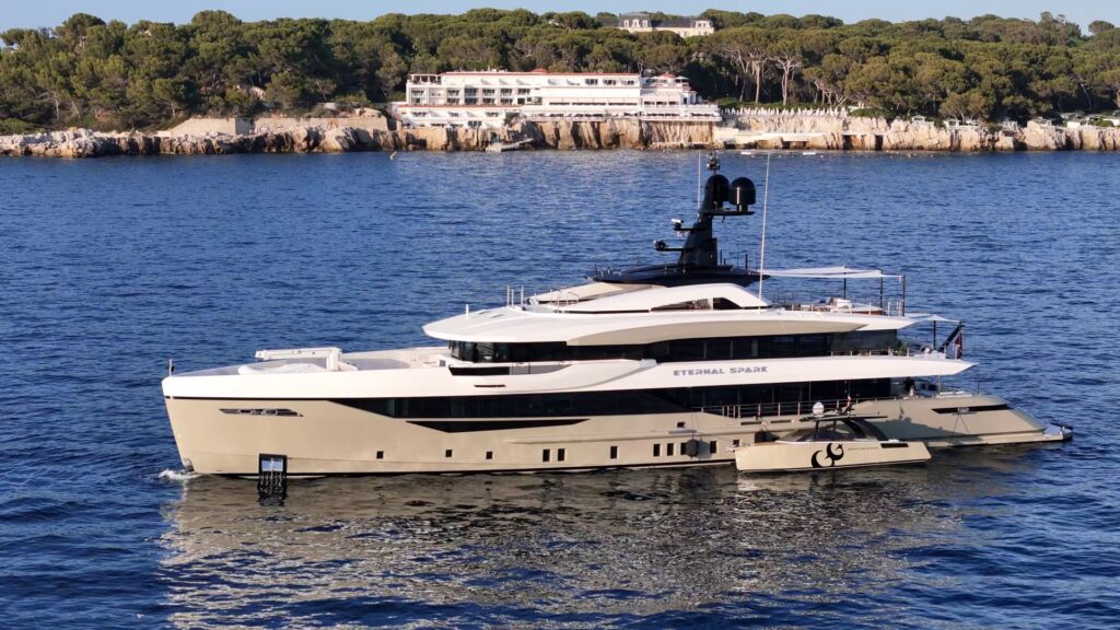 Eternal Spark - 164ft Superyacht Charter